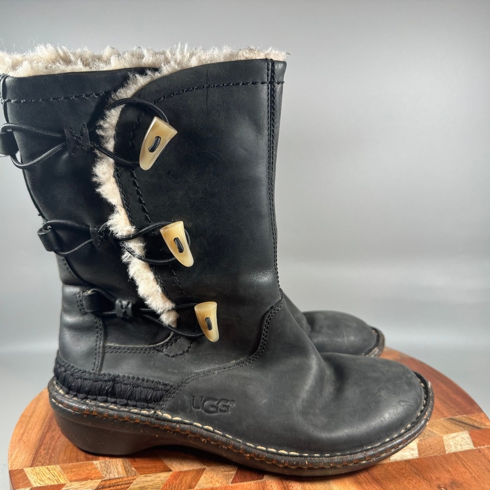 UGG Nightfall 5156 Black Leather Toggle Mid Calf Shearling Boots Womens 8